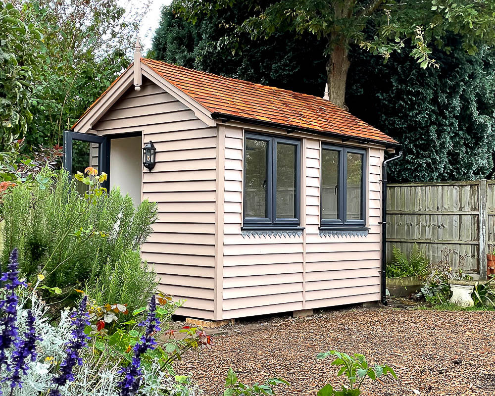 Art and craft studios by Timeless Garden Rooms